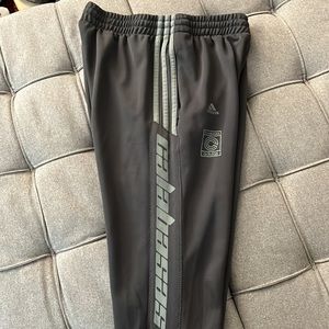 Calabasas Adidas Yeezy mens wolf grey medium track pants